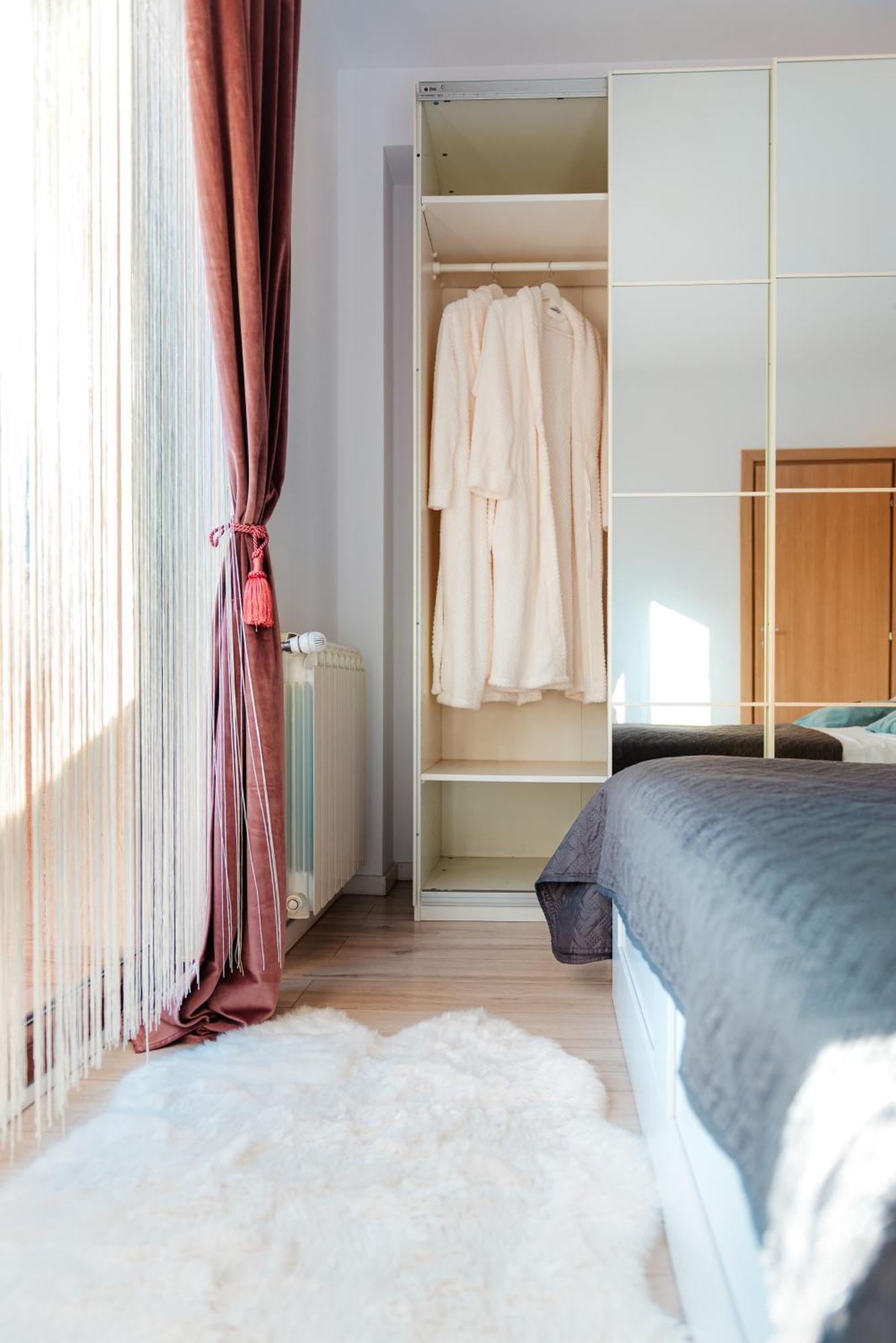 Downtown Apartment Boutique - Blue & Pink Bukarest Exteriör bild